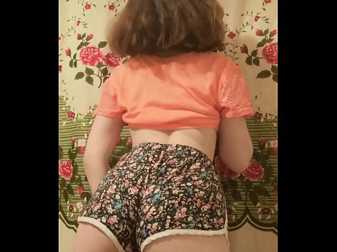 ❤️ Сексуалды жас сәби камерада шорттарын шешіп жатыр ❤❌ Порно бойынша бізде ❌️