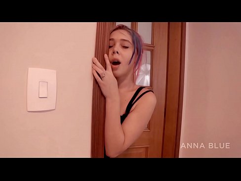 ❤️ Мен ағама қайта оралдым. Мен оның құрбысымен жыныстық қатынасқа түстім. лесбияндық қайтарым. ❤❌ Порно бойынша бізде ❌️